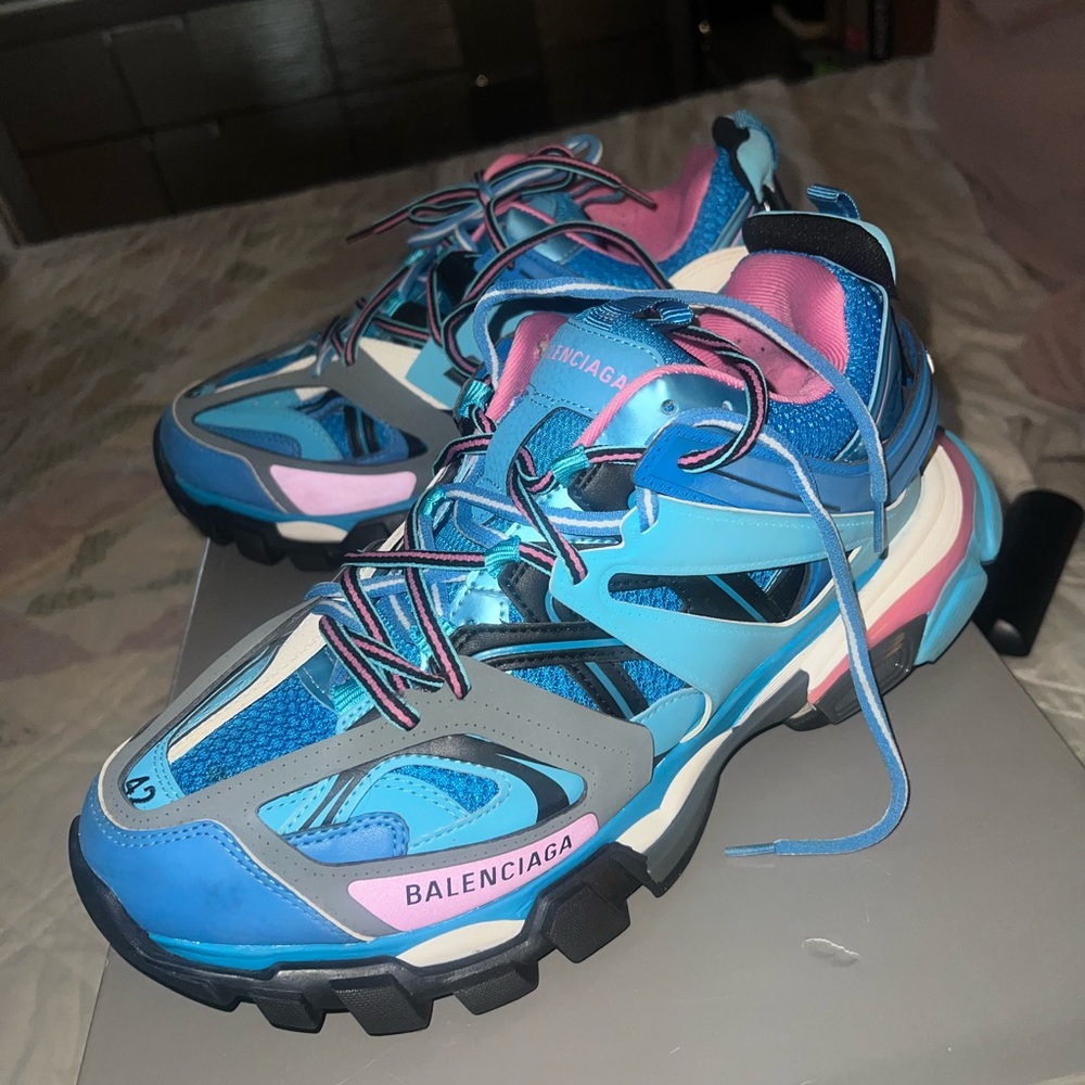 Balenciaga Blue and Pink Athletic Shoes with Cushioned Support